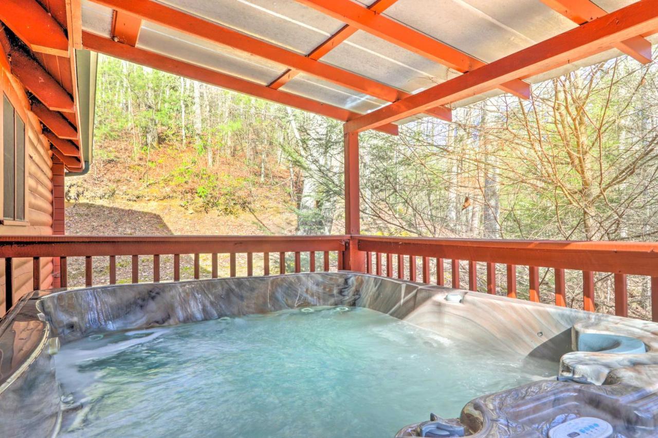 Creekside Sevierville Cabin Game Room And Hot Tub! Exterior foto