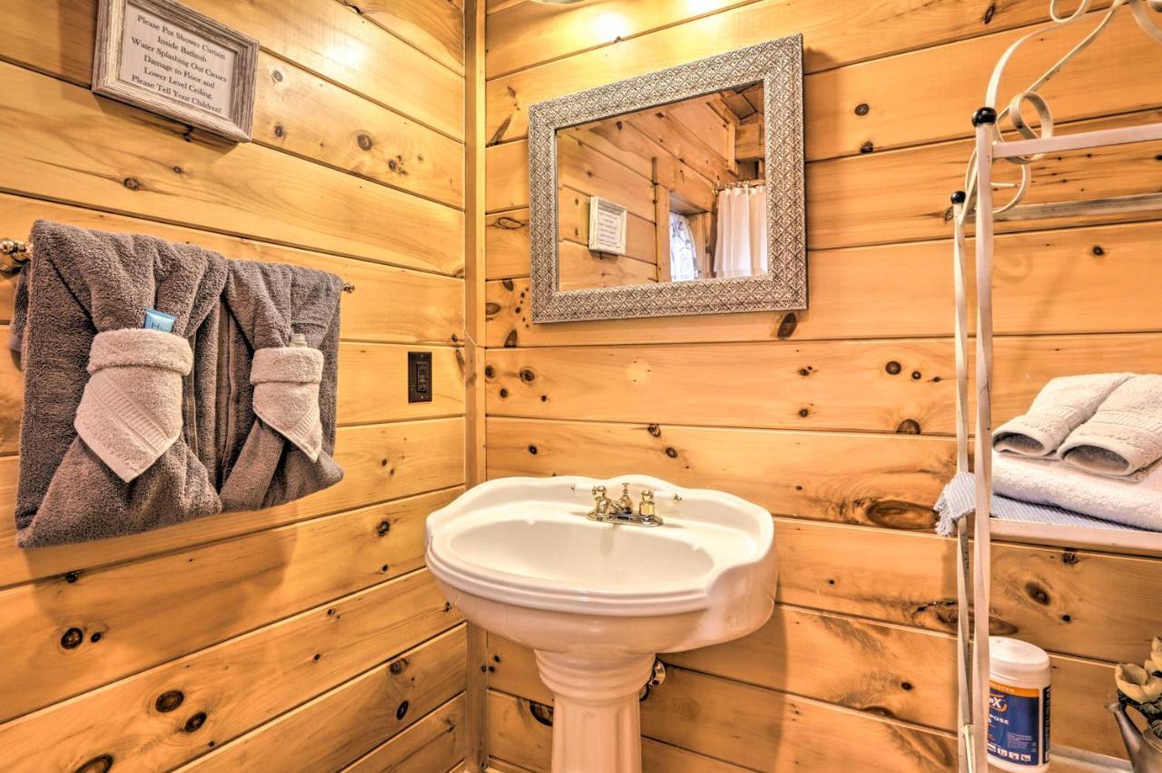 Creekside Sevierville Cabin Game Room And Hot Tub! Exterior foto